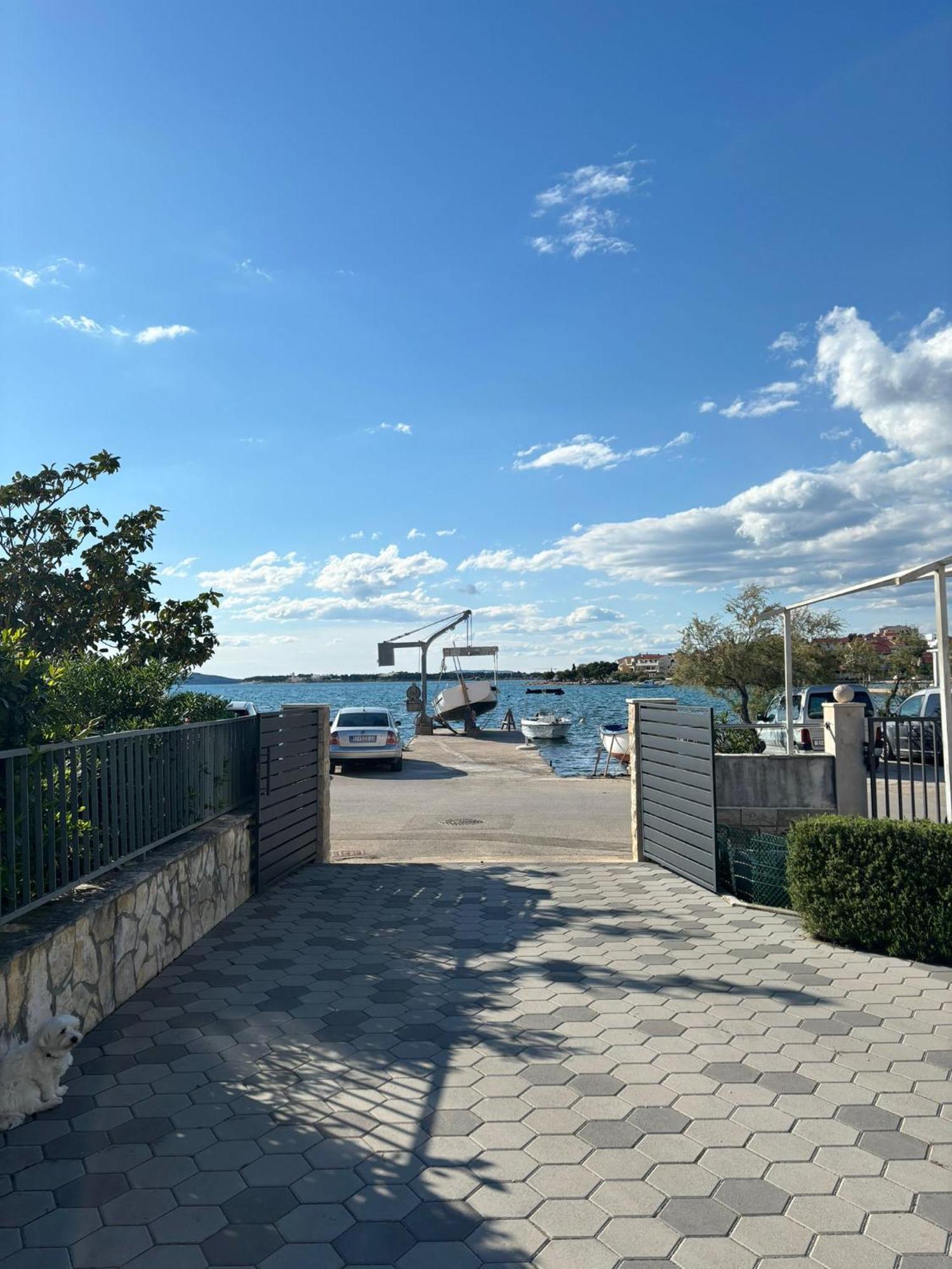 Apartman Luka Шибеник Экстерьер фото