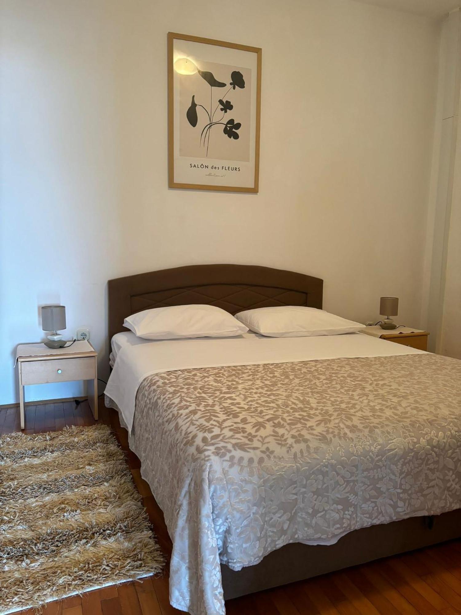 Apartman Luka Шибеник Экстерьер фото