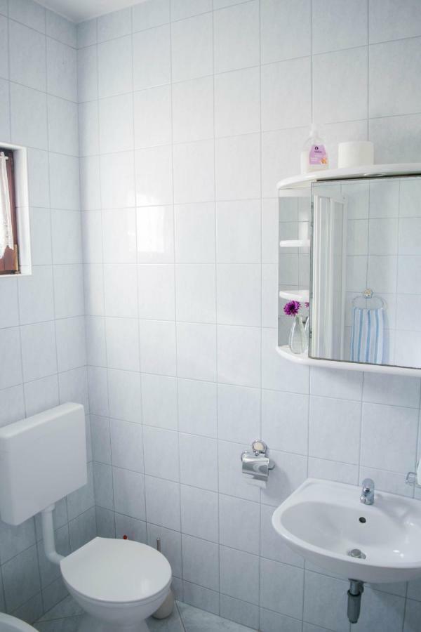 Apartman Luka Шибеник Экстерьер фото